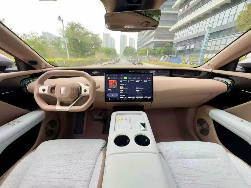 东莞25年阿维塔074