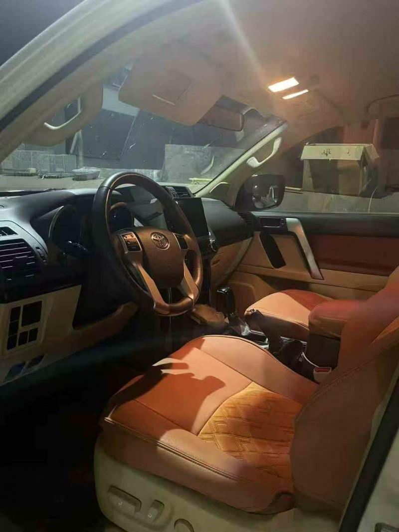 韶关14年丰田普拉多3