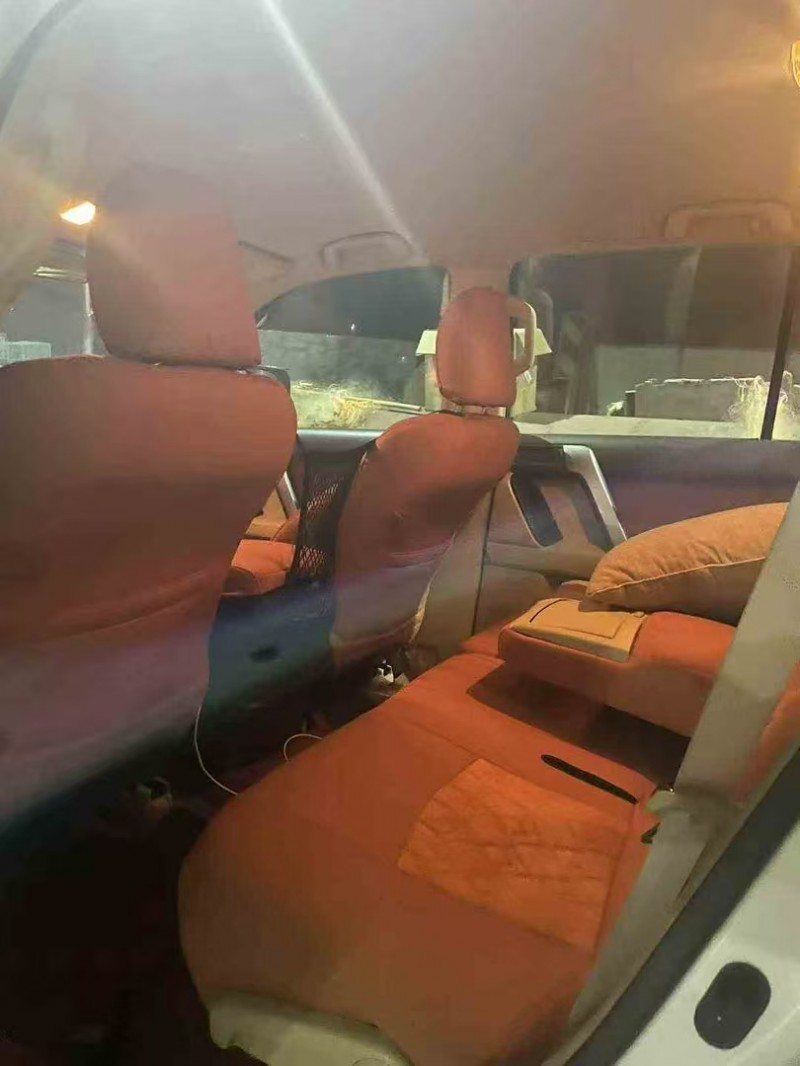 韶关14年丰田普拉多4