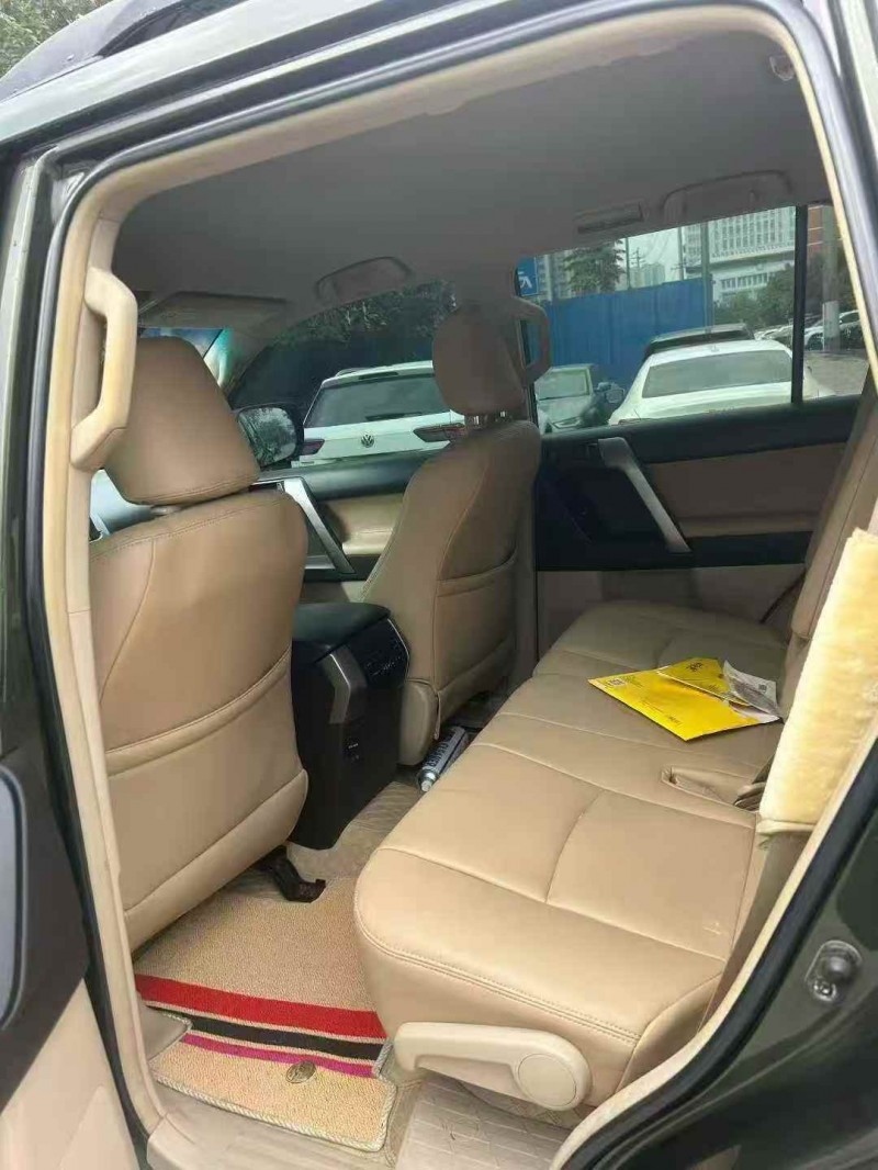 贵港12年丰田普拉多4