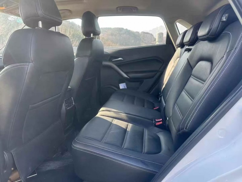 青岛17年名爵锐腾3