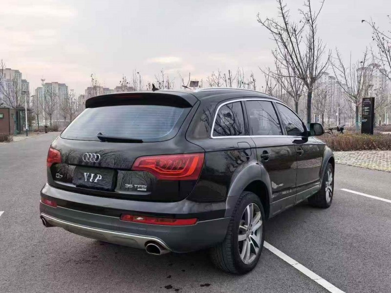 天津14年奥迪Q76