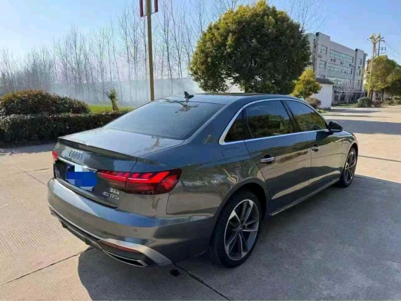 苏州21年奥迪A4L9