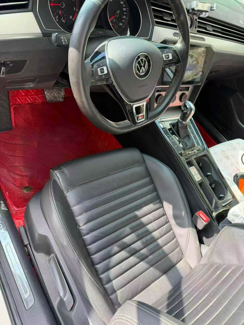 六盘水19年大众迈腾3