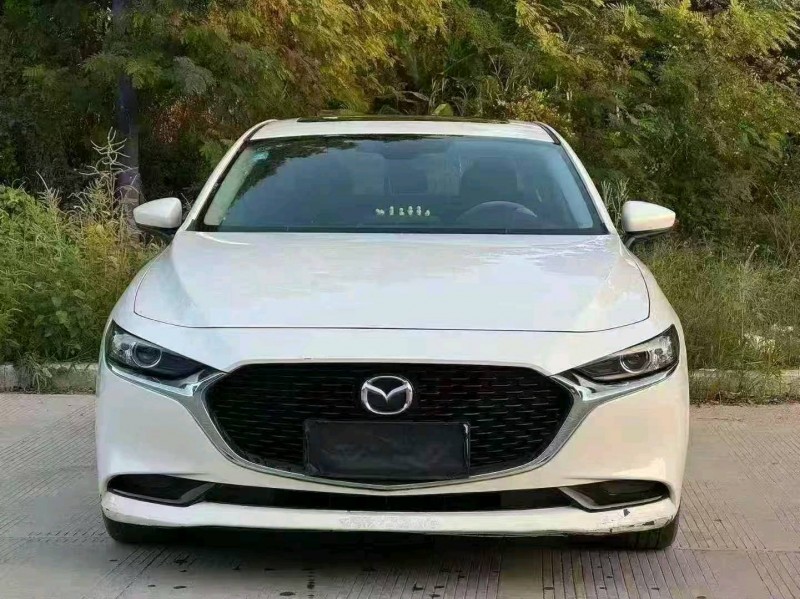 汕头23年马自达昂克赛拉1