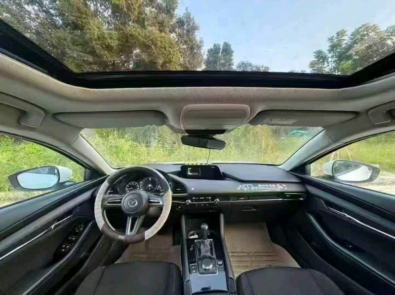 汕头23年马自达昂克赛拉5