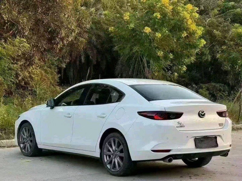 汕头23年马自达昂克赛拉9