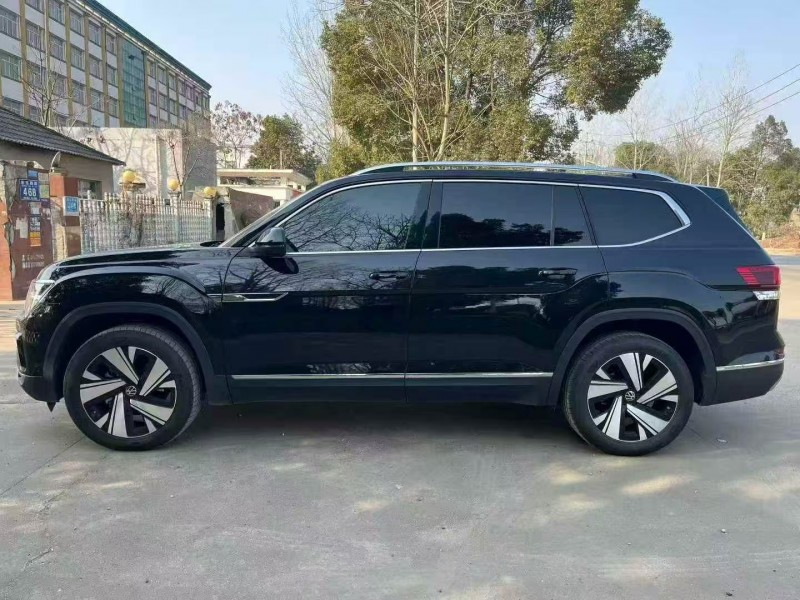 襄阳25年大众途昂4