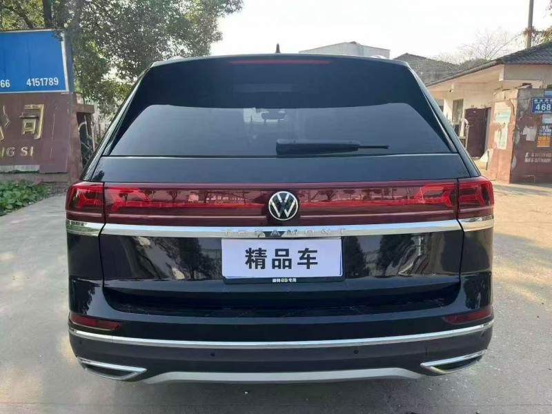 襄阳25年大众途昂5