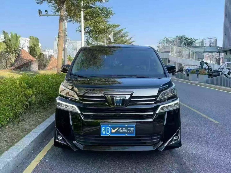 深圳23年丰田威尔法1