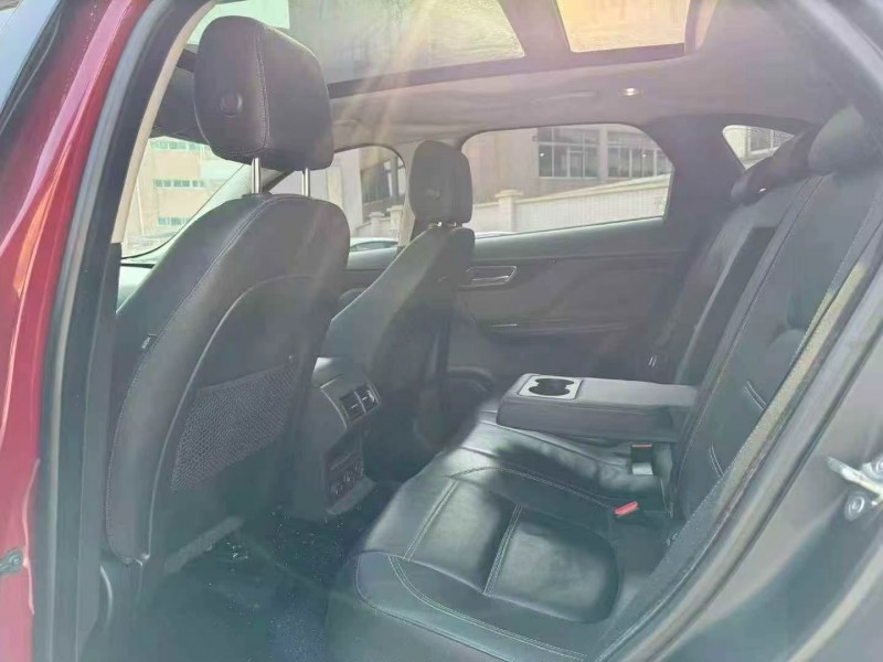 广州17年捷豹F-PACE4