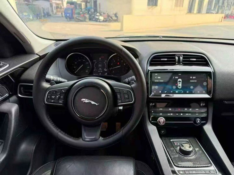 广州17年捷豹F-PACE7