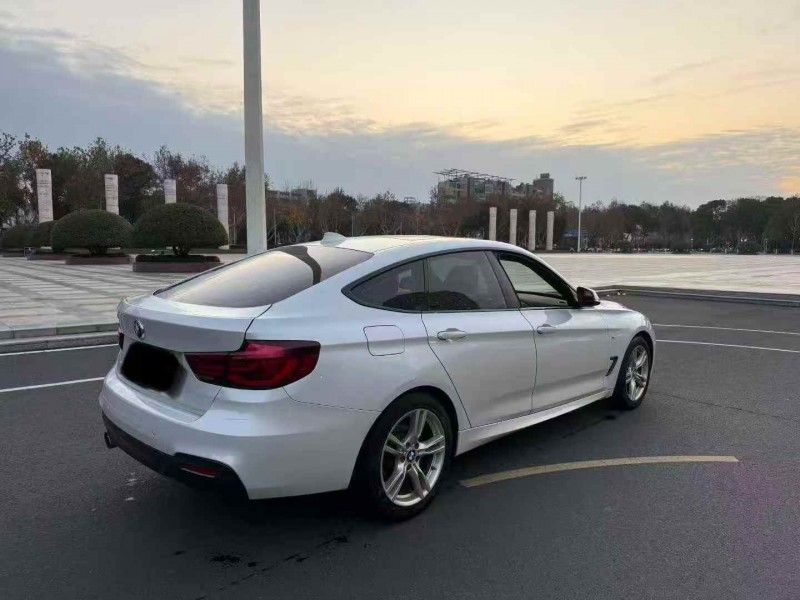 南通20年宝马3系7