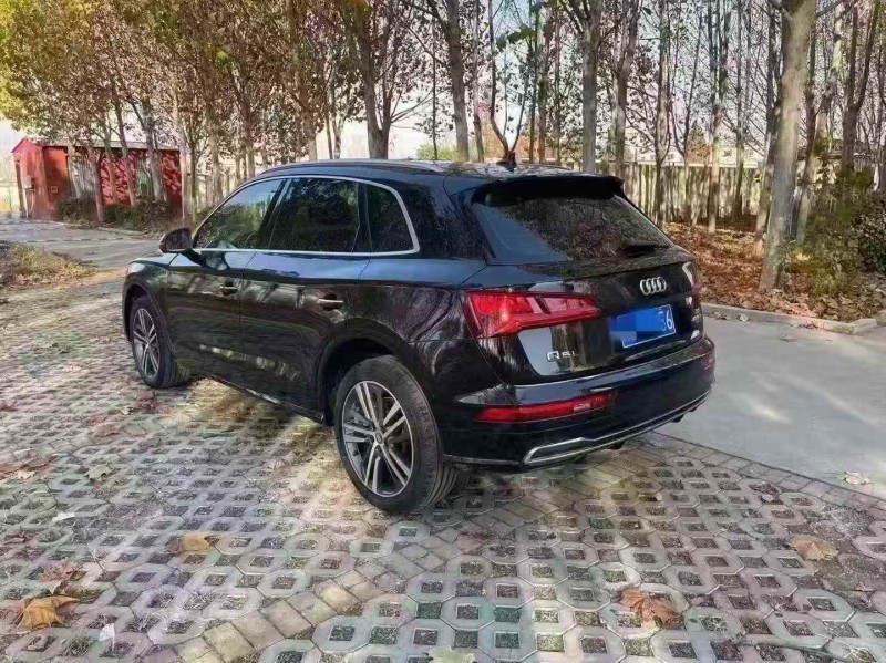 东营21年奥迪Q57