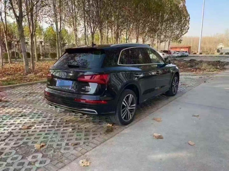 东营21年奥迪Q58