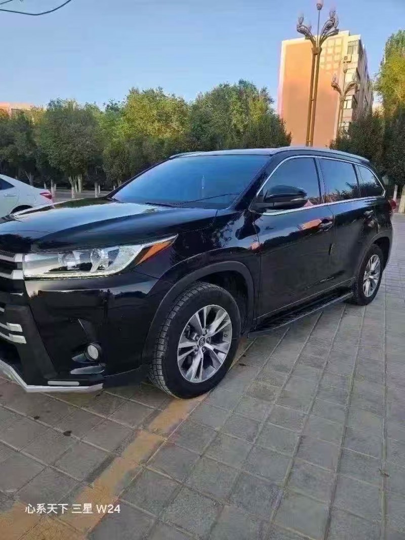 兰州20年丰田汉兰达2