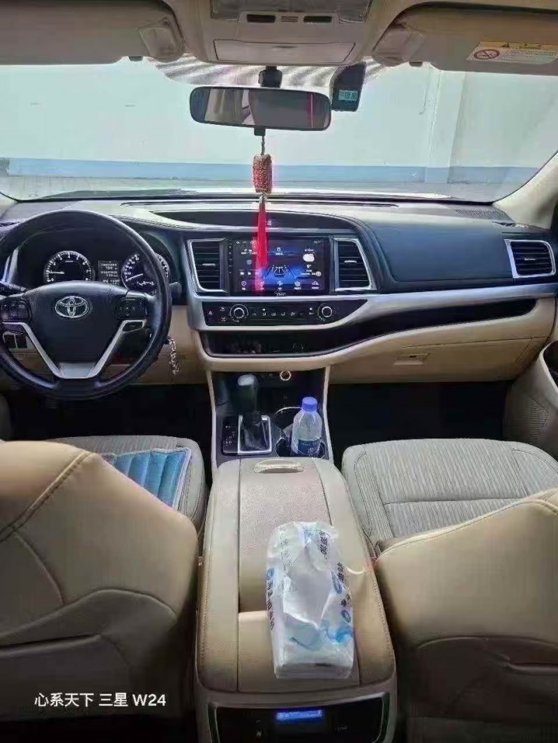 兰州20年丰田汉兰达4