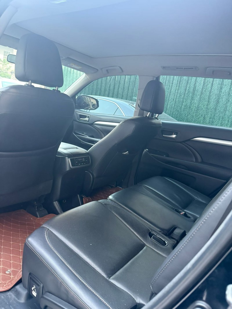 广州21年丰田汉兰达6