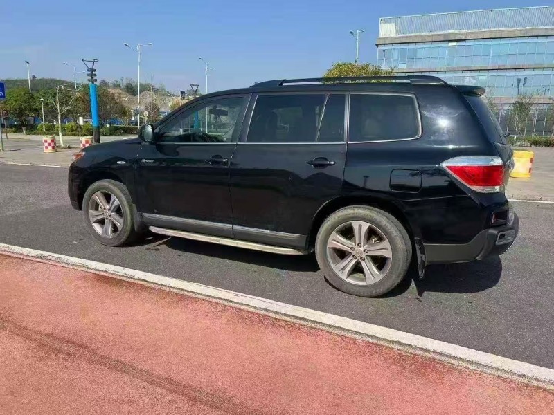 柳州15年丰田汉兰达8