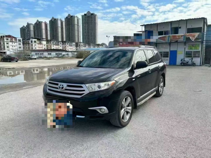 重庆15年丰田汉兰达2