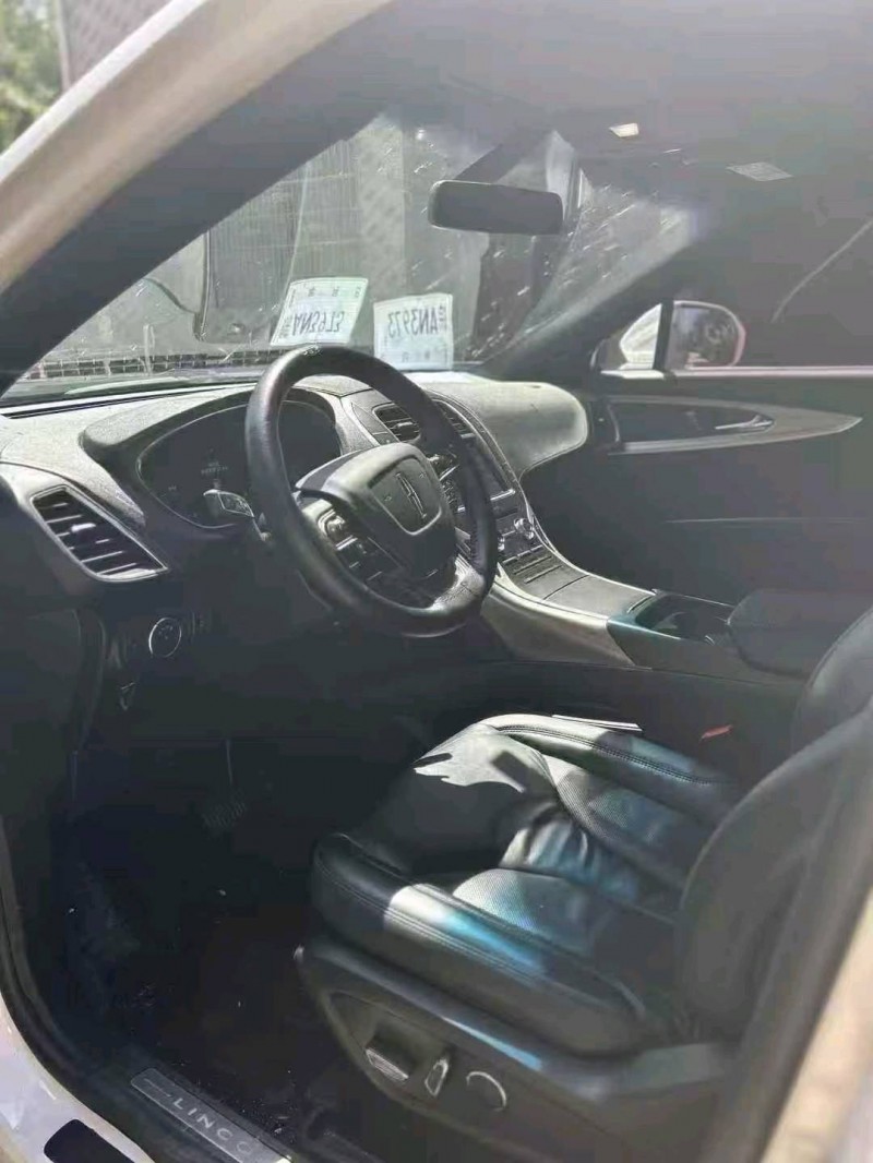 阜阳19年林肯航海家6