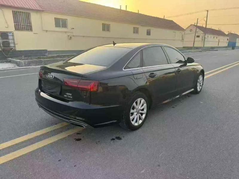枣庄18年奥迪A6L7
