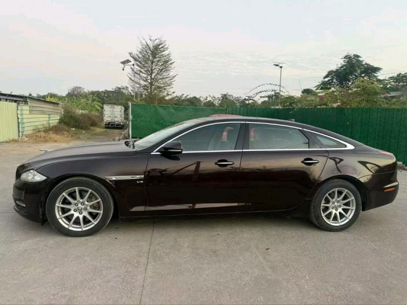 中山13年捷豹XJL6