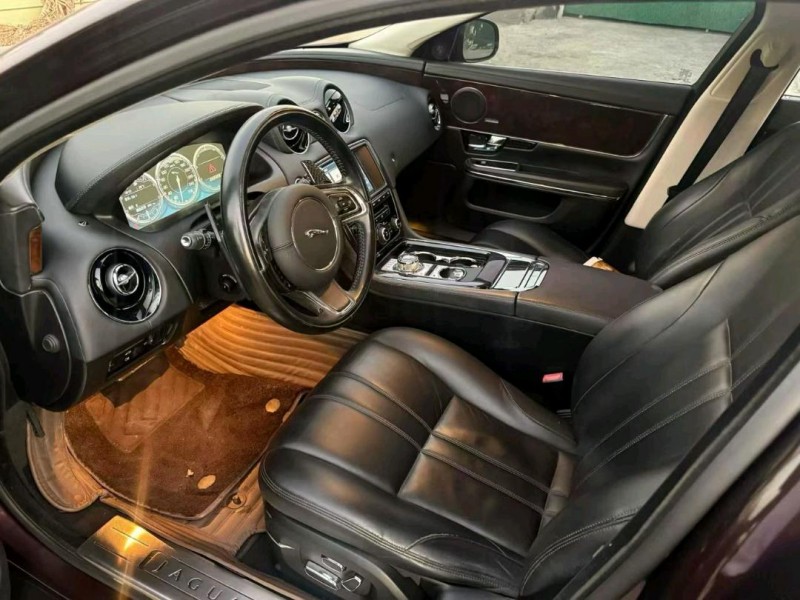 中山13年捷豹XJL8