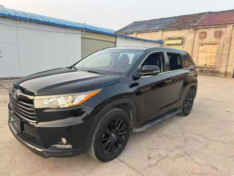 开封17年丰田汉兰达2