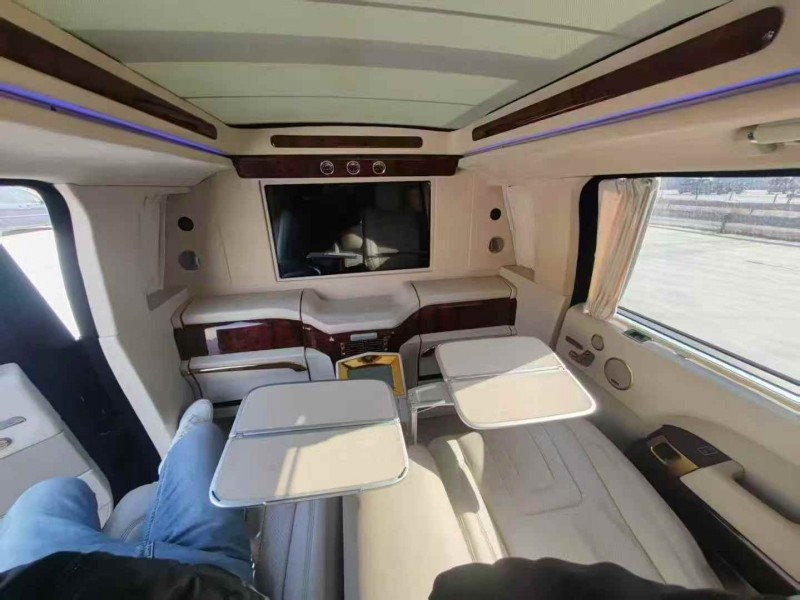 东营20年路虎揽胜行政4