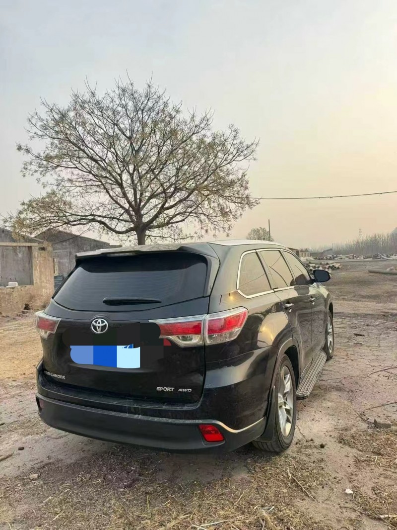 鹤壁16年丰田汉兰达4