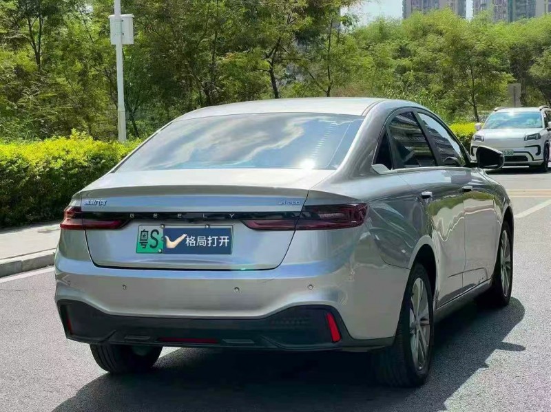 东莞23年吉利几何7