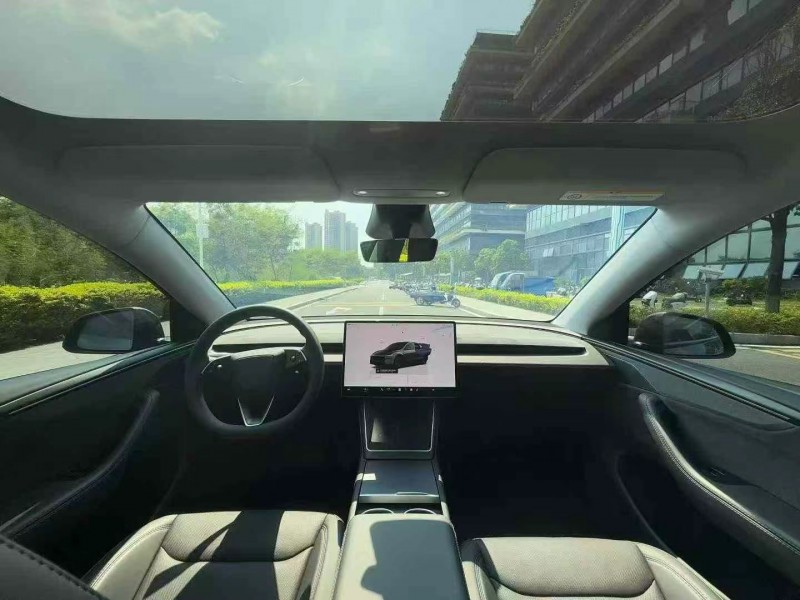 东莞25年特斯拉MODEL Y5