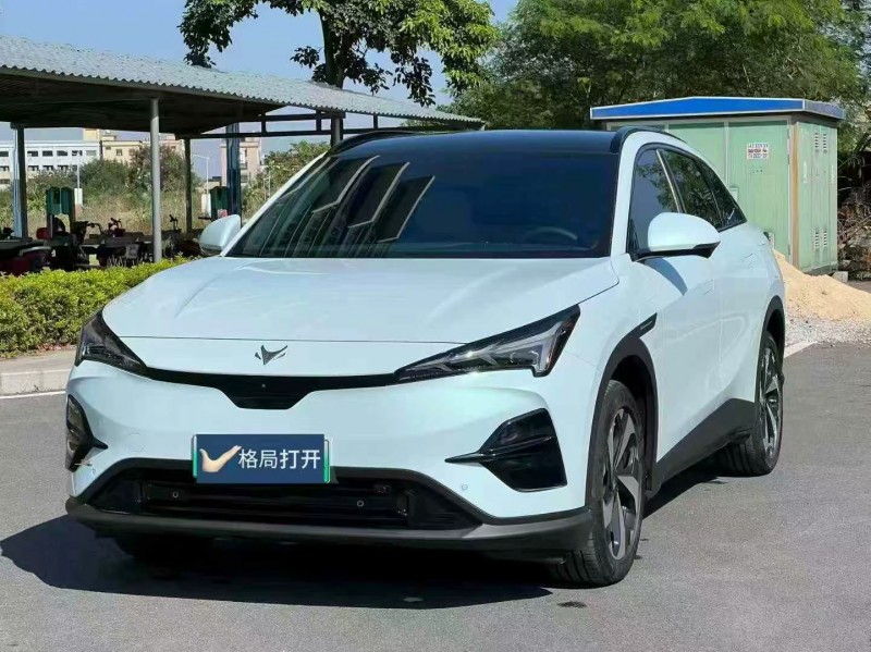 东莞25年极狐汽车阿尔法3