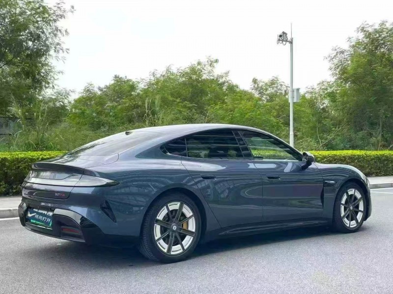 东莞25年小米SU78