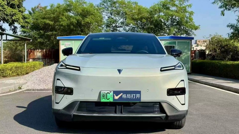 东莞25年长安汽车深蓝1