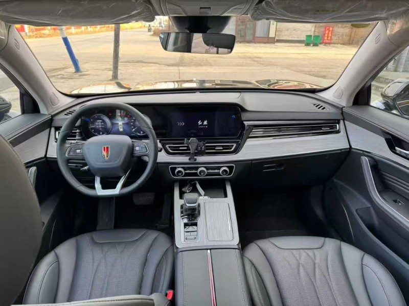 保定25年红旗HS55