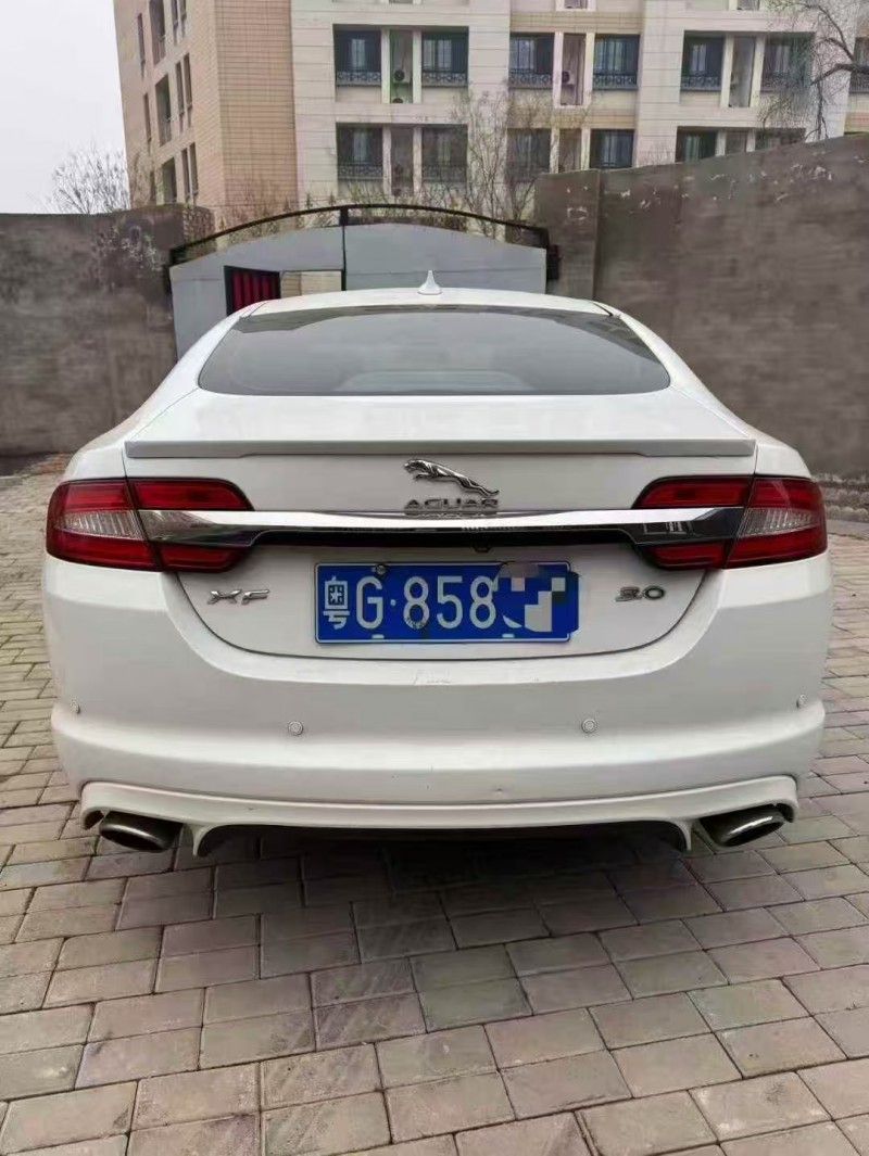 保定15年捷豹XF9