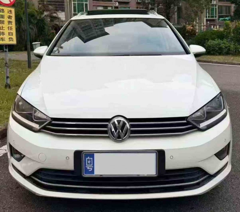 深圳18年大众高尔夫1