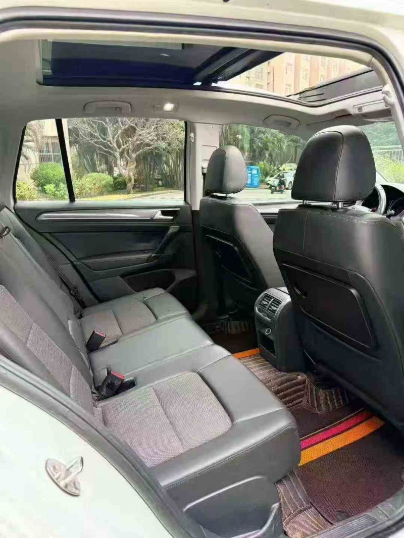 深圳18年大众高尔夫5