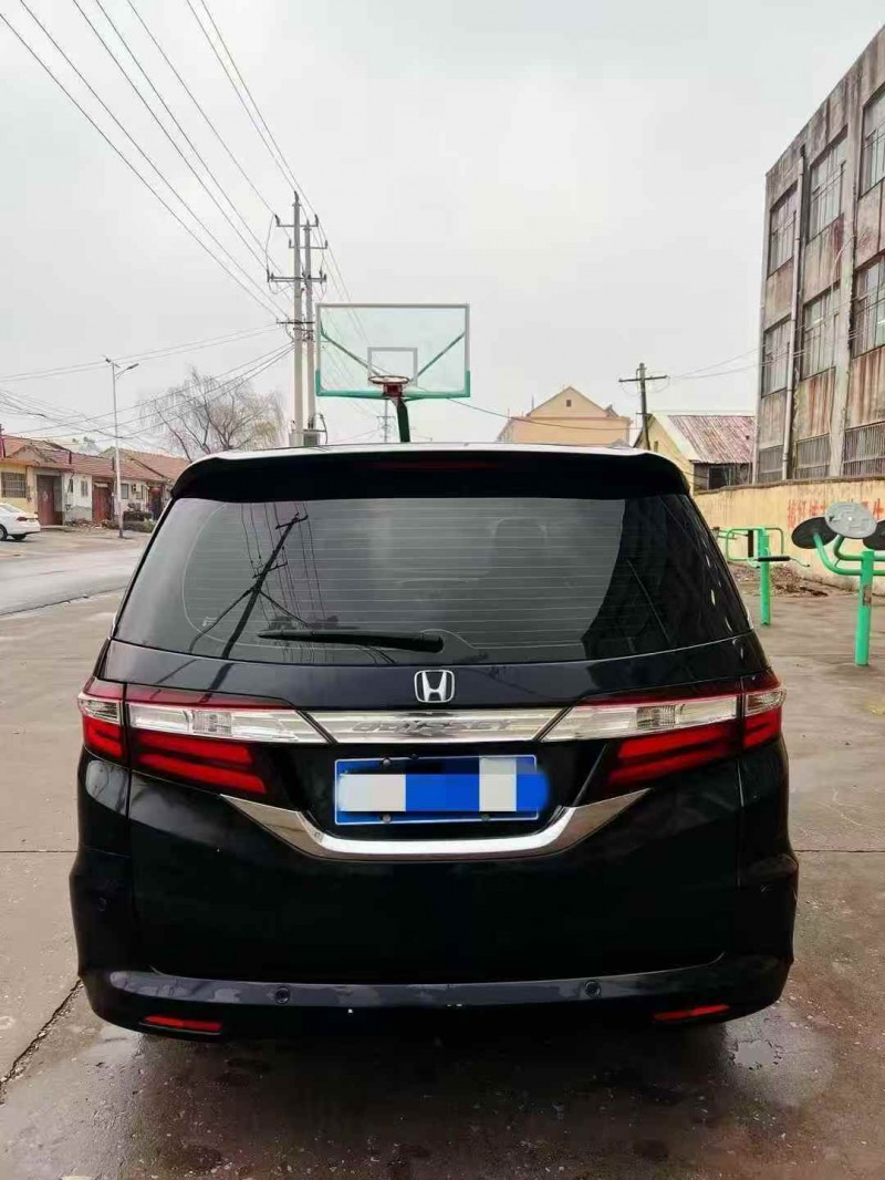 济南16年本田奥德赛9
