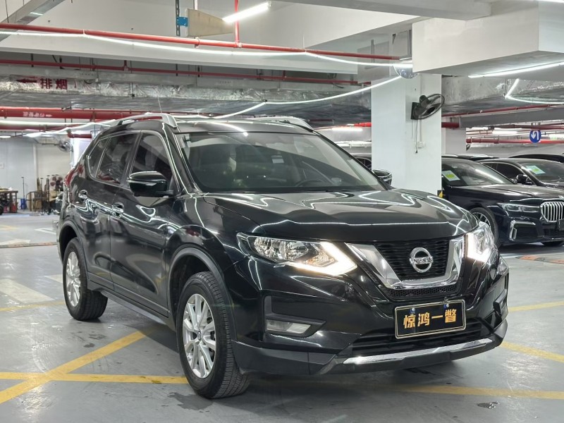 深圳20年日产奇骏2