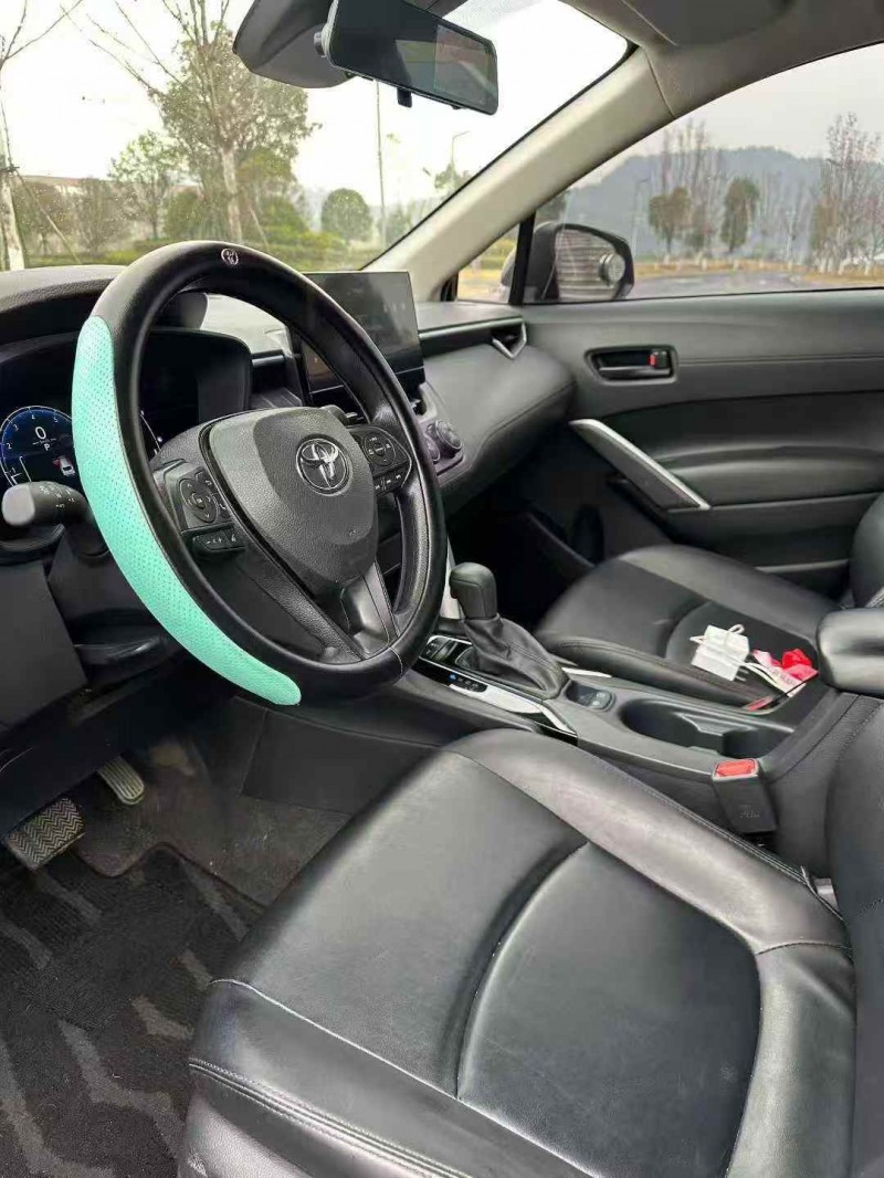 景德镇23年丰田锐放4