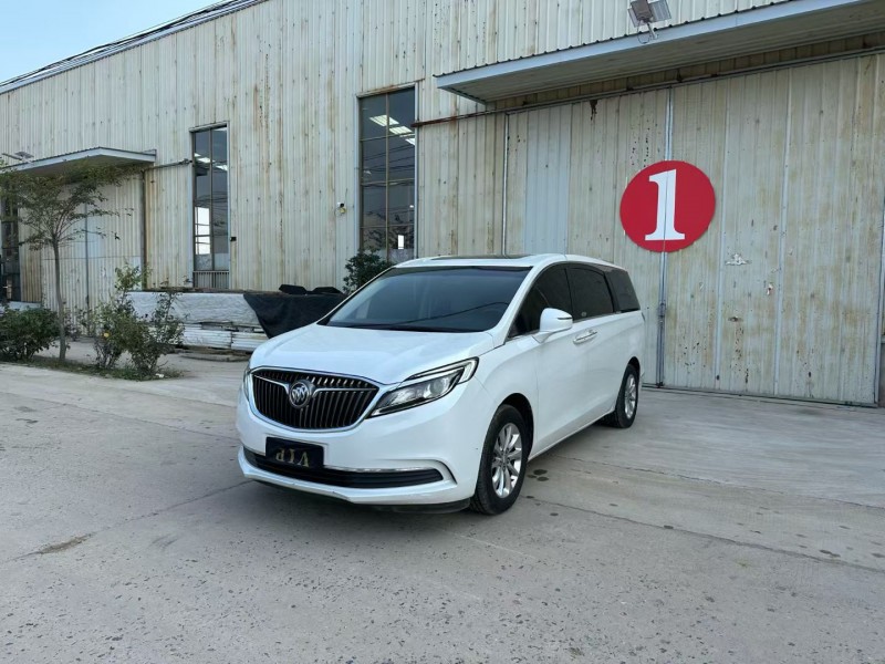 徐州18年别克GL82