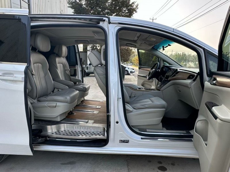 徐州18年别克GL88