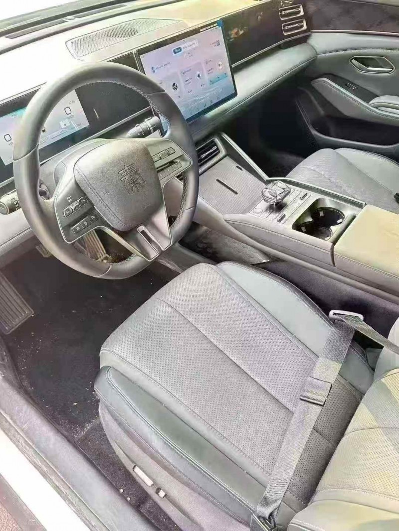 东营25年比亚迪秦4