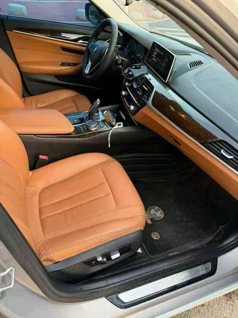 淄博17年宝马5系4