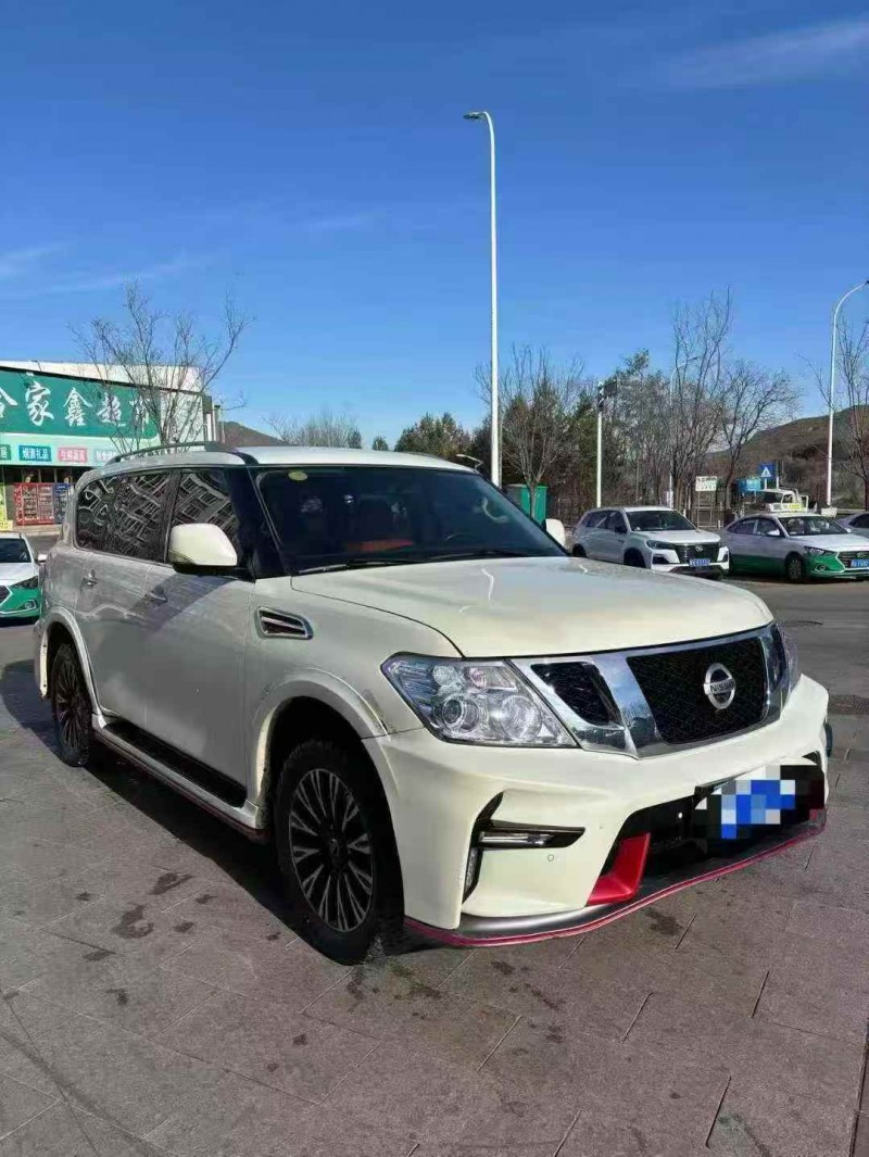 邯郸18年日产途乐2