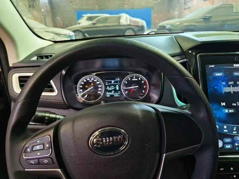 秦皇岛22年SWM斯威汽车X75