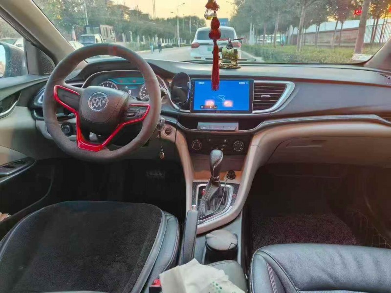 淄博15年别克英朗6